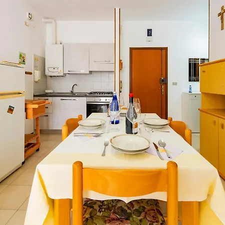 شقة Guesthost - Alba Cozy Flat Near The Sea With Parking *