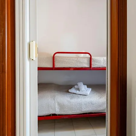 شقة Guesthost - Alba Cozy Flat Near The Sea With Parking