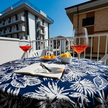 Guesthost - Alba Cozy Flat Near The Sea With Parking